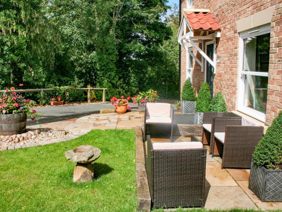 Sycamore Cottage Yarm Exterior photo
